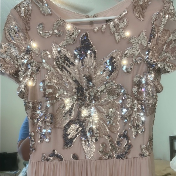 Betsy & Adam Pink Flutter Sleeve Maxi Gown - Picture 3 of 3